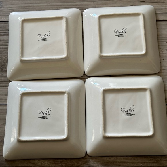 Set Of 4 Fisher Stoneware Dishes With Elephant Design 6x6 Inches - Picture 3 of 6